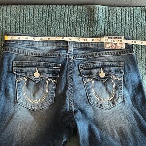 True Religion Women’s Slim Straight Jeans – Rhinestone Horseshoe Size 34